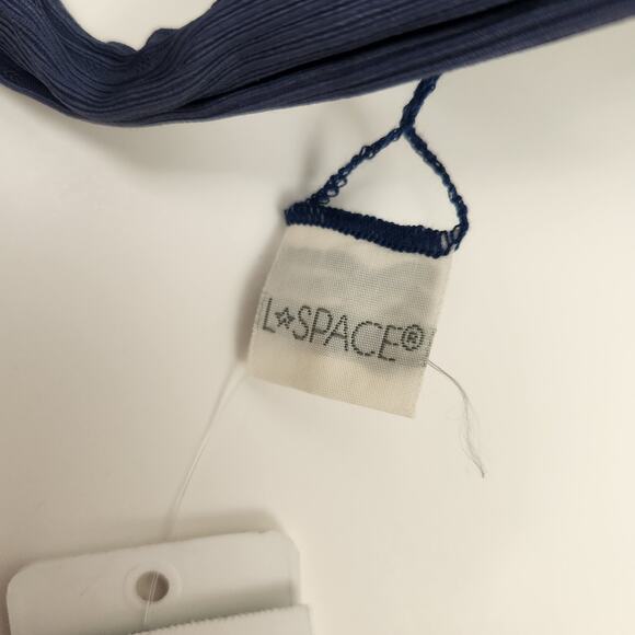 L*Space Camellia Bikini Top in Slate Blue/Gray Size Small NWT Underwire - Picture 7 of 7